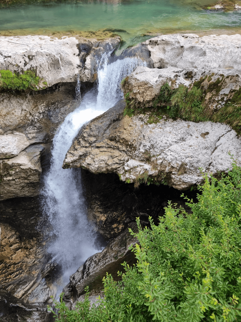 Каньон Мартвили водопад